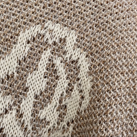 Gold Vintage Sweater - Picture 3 of 3